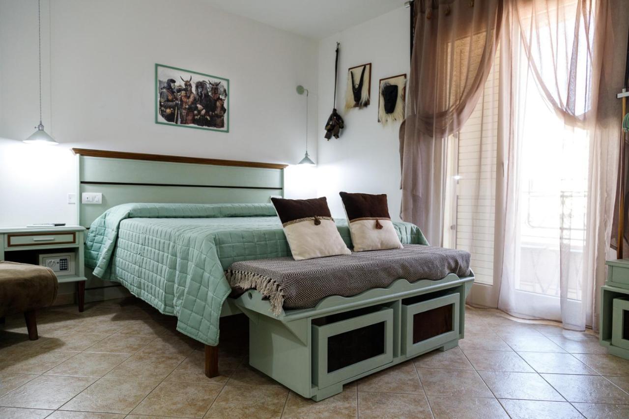 Domo Anna Hotel Villasimius Exterior foto
